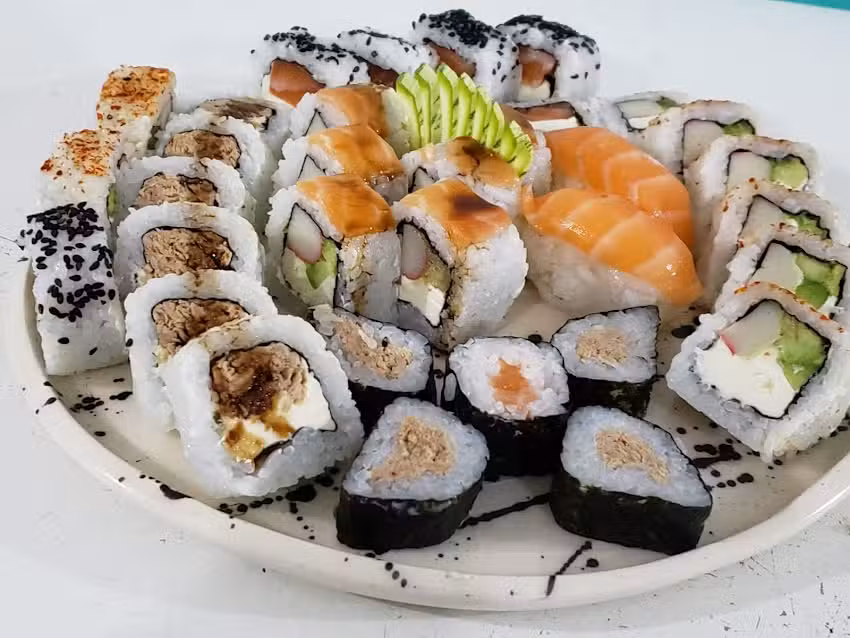 Blac Rose Sushi