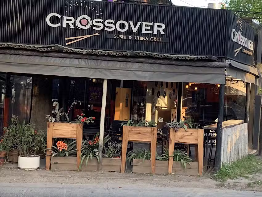 CROSSOVER SUSHI AND CHINA GRILL