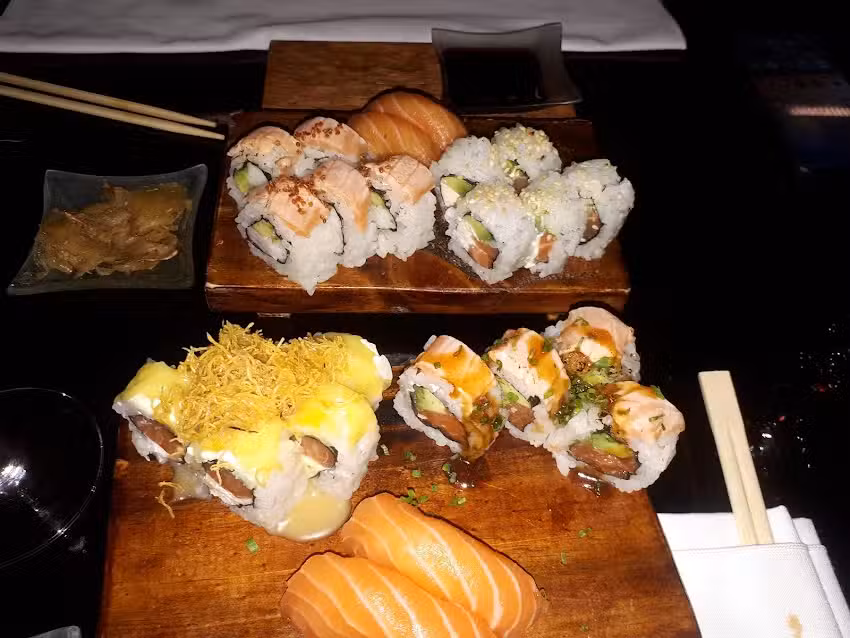 FABRIC Nikkei Sushi Bar | Complejo Al Rio