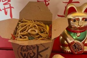 Fusion WOK Necochea (comida asi&aacute;tica)