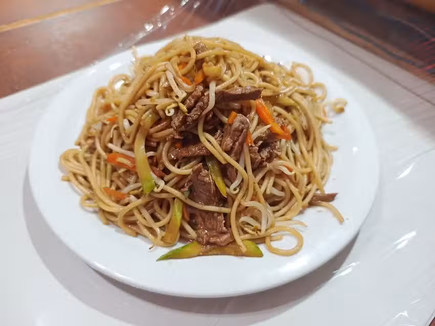 Mei Mei &bull; Comida China