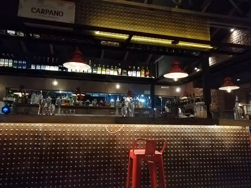 OMOI SUSHI NIKKEI Plaza Italia