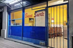 Rotiser&iacute;a China Buena Suerte