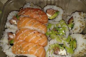 Ryu Kyu, Sushi Delivery