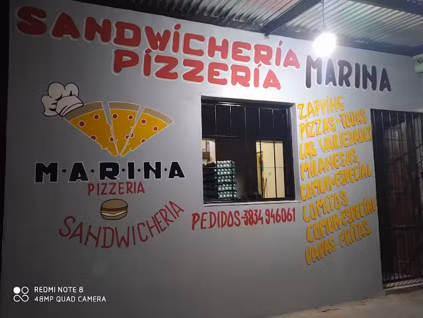Sandwicheria y pizzer&iacute;a Marina