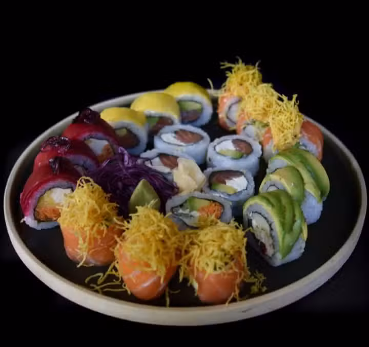 SHIITAKE SUSHI AND WOK 2 AV 19