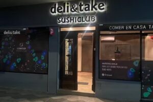 SushiClub Lan&uacute;s (Deli & Take)