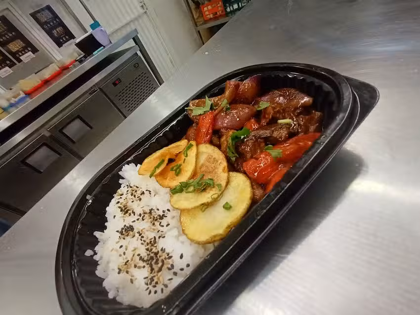 SUSHiWORLD [San Carlos]