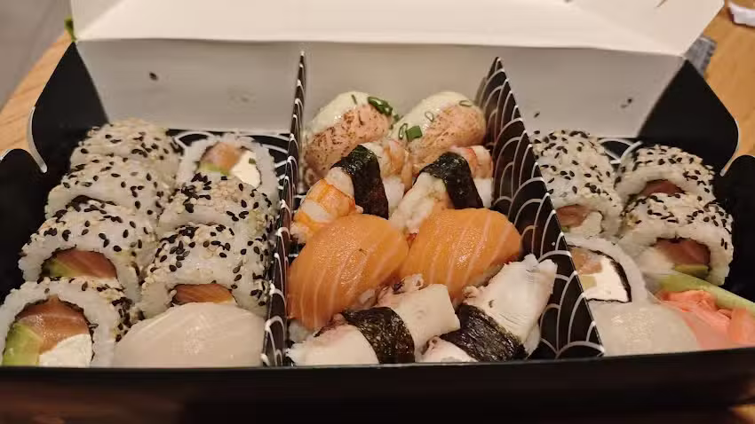 Zhao Sushi & Woks &ndash; San Sebasti&aacute;n